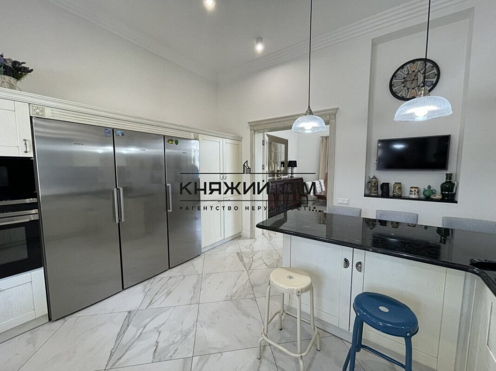 БЕЗ КОМИССИИ!!! Продажа шикарного дома в КГ Азимут. № 2211262  - фото 6