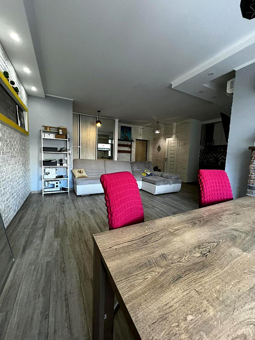 Продаж Квартира 2-кімнатна, 2/14 поверх на Нивська вул., д. 4-Г Киев - изображение 1