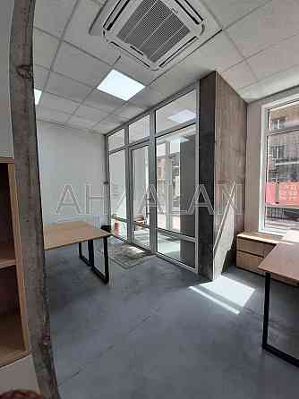 Оренда офісне приміщення на Солом'янська вул., 20В приміщень - 1, поверх - 1/26 Kiev