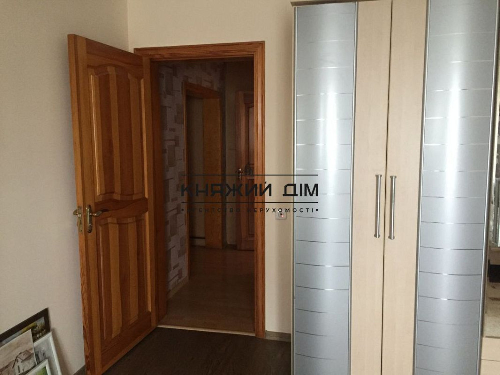 Просторная, раздельная 3-х к. кв. возле ст. м. Харьковская. № 21105082 Київ - фото 6