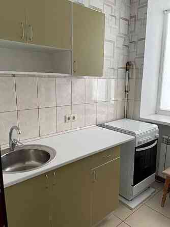 Оренда Квартира 1-кімнатна, 5/5 поверх на пр-т Повітряних сил, 51 Киев