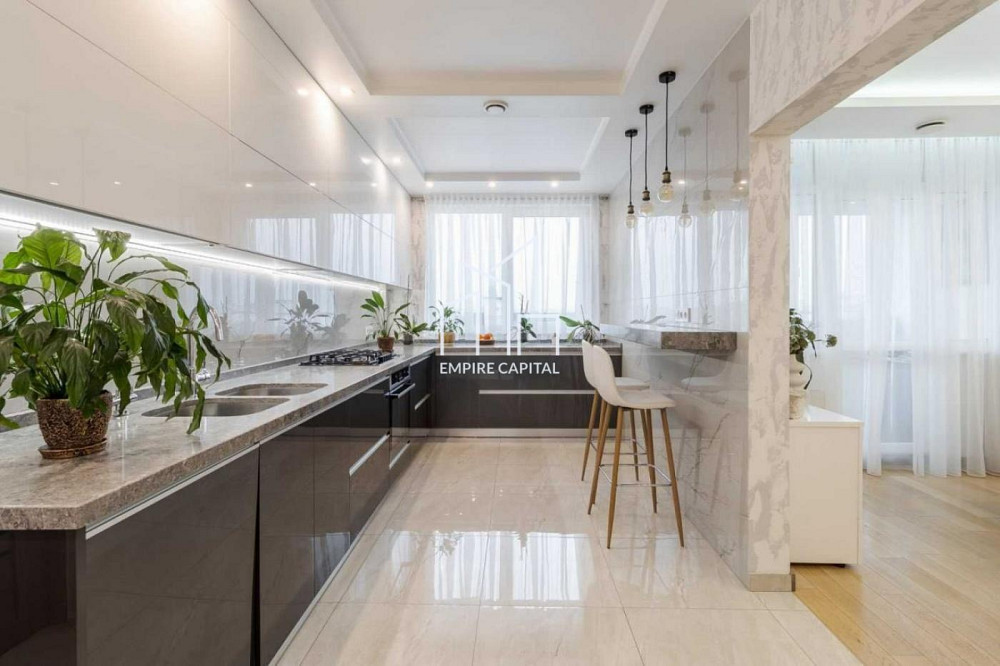 Продаж 3к Квартира 112 кв.м Шевченка Тараса вул. Львів - фото 3