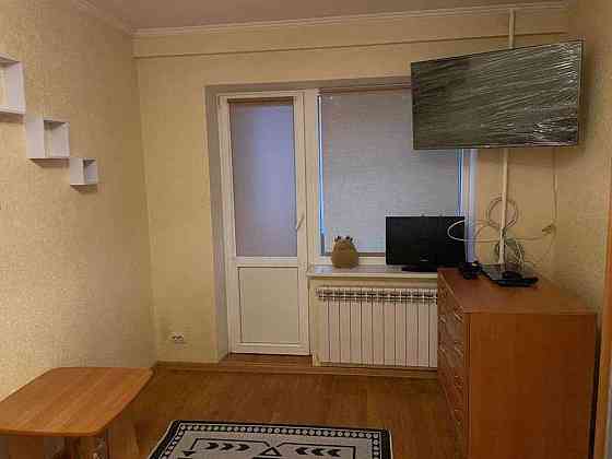 Оренда Квартира 1-кімнатна, 2/5 поверх на Дегтярівська, 15 Kiev