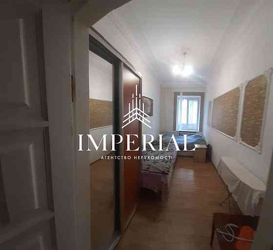 Оренда Квартира 3-кімнатна, 3/5 поверх на вул. Прорізна Київ