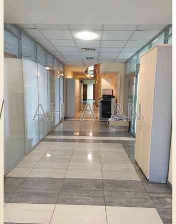 Оренда офісне приміщення на Миколи Міхновського бул., 38 поверх - 1/13 Киев