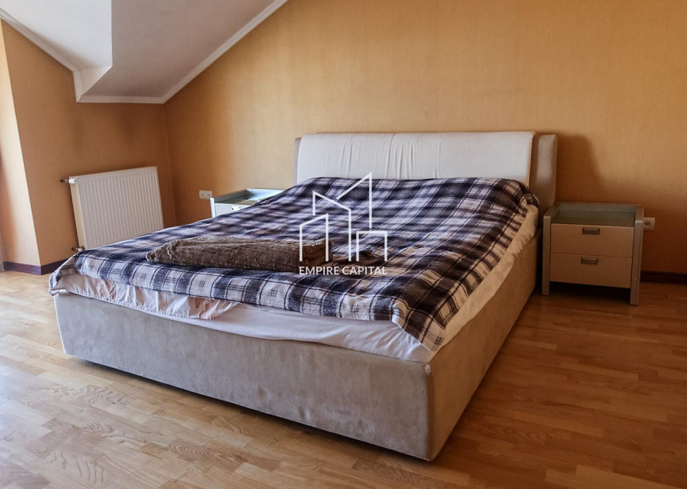 Продаж 5к квартири 135 кв. м Львів - фото 1