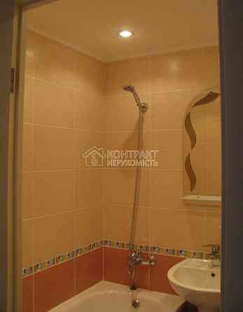 Оренда Квартира 1-кімнатна, 8/9 поверх на вул. Петра Свинаренка Харків