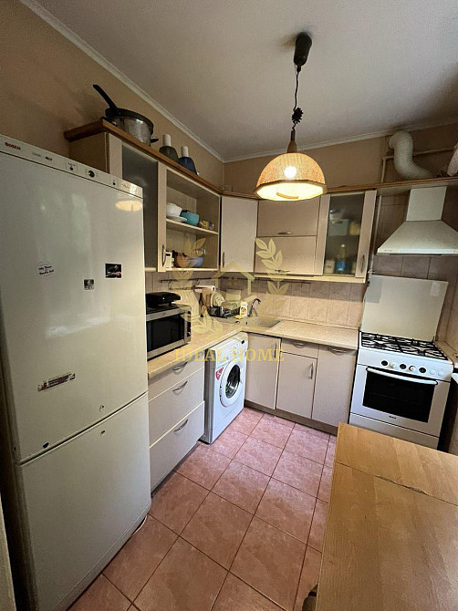 Продаж Квартира 3-кімнатна Київ - фото 1