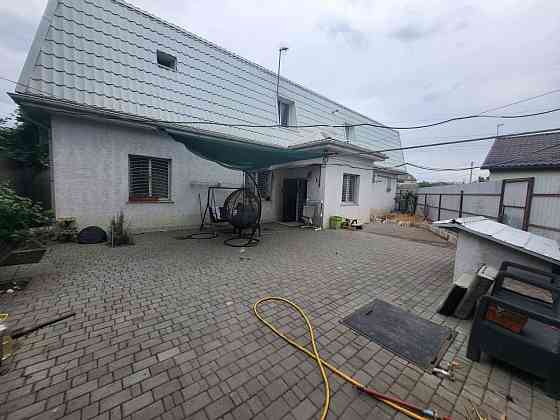 Квартира, як будинок. Свій двір.Паркомісце. Підходить під програми. Без комісії. Одеса