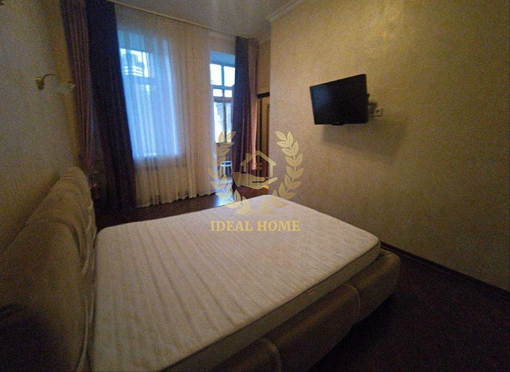 Продаж Квартира 2-кімнатна, 3/4 поверх на Петлюры Симона ул., 8 Київ - фото 4