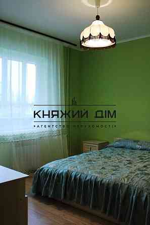 Оренда Квартира 3-кімнатна, 5/9 поверх на вул. Волгоградская ул./Романа Ратушного Киев