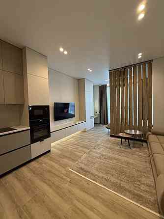 Продаж Квартира 1-кімнатна, 27/33 поверх на Андрія Верхогляда, 14а Київ