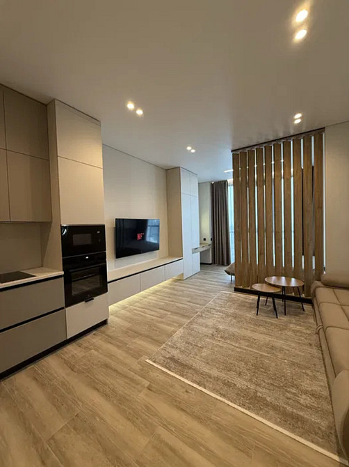 Продаж Квартира 1-кімнатна, 27/33 поверх на Андрія Верхогляда, 14а Київ - фото 1