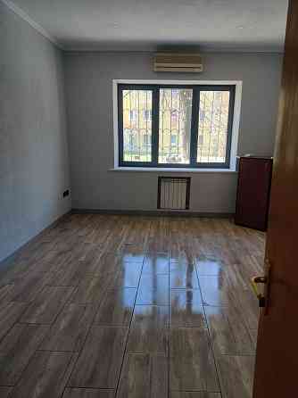 Продаж Квартира 2-кімнатна, 1/4 поверх на Максима Токарева вул., д. 4 Київ