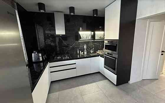 Продаж Будинок 