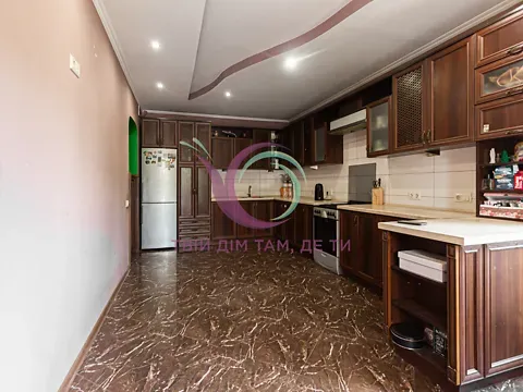 Продаж 3-поверховий   468.1 кв.м 7+ кімн. на Братів Дужих (Комарова) вулиця 35А Львів - фото 4