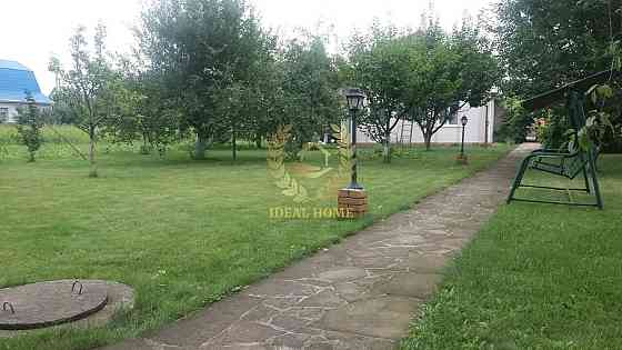 Продаж Будинок 4-кімнатний 