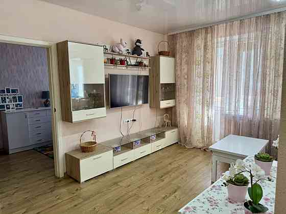 Оренда Квартира 2-кімнатна, 3/4 поверх на Автозаводська, 87 Киев