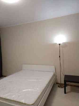 Оренда Квартира 1-кімнатна, 8/25 поверх на ул. Ревуцкого Київ