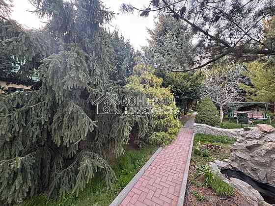 Продаж Будинок 6-кімнатний на вул. Технічна Kharkiv