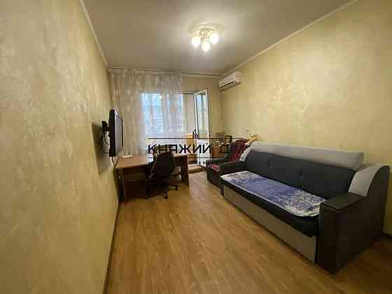 Продаж Квартира 1-кімнатна, 7/10 поверх на Урловская ул. Київ