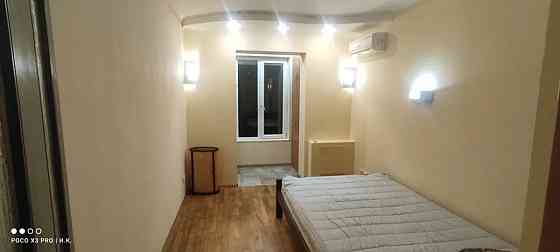 Оренда Квартира 2-кімнатна, 3/10 поверх на Харківське шосе, 61а Київ