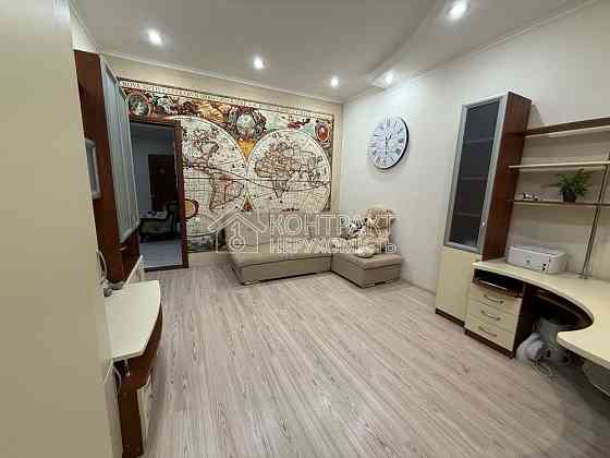 Продаж Квартира 4-кімнатна, 4/8 поверх на вул. Лермонтовська Харків