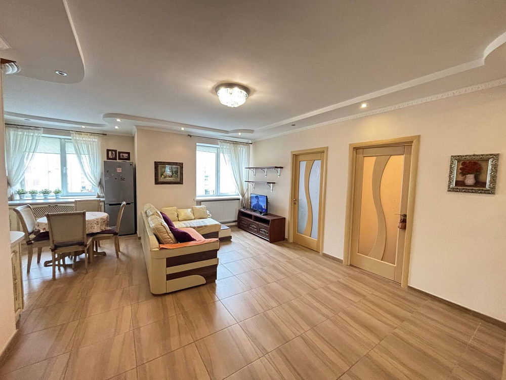 Оренда Квартира 2-кімнатна, 9/10 поверх на вул. Стуса В. Івано-Франківськ - фото 1