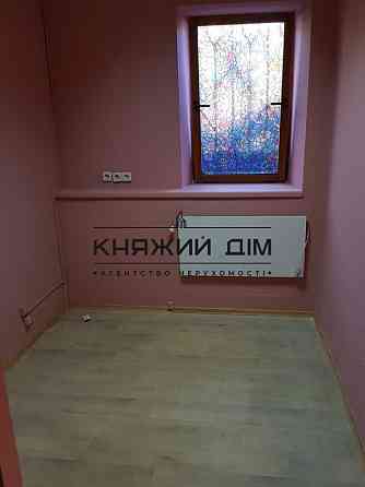 Оренда офісне приміщення на Авиаконструктора Антонова ул. поверх - 1 Київ