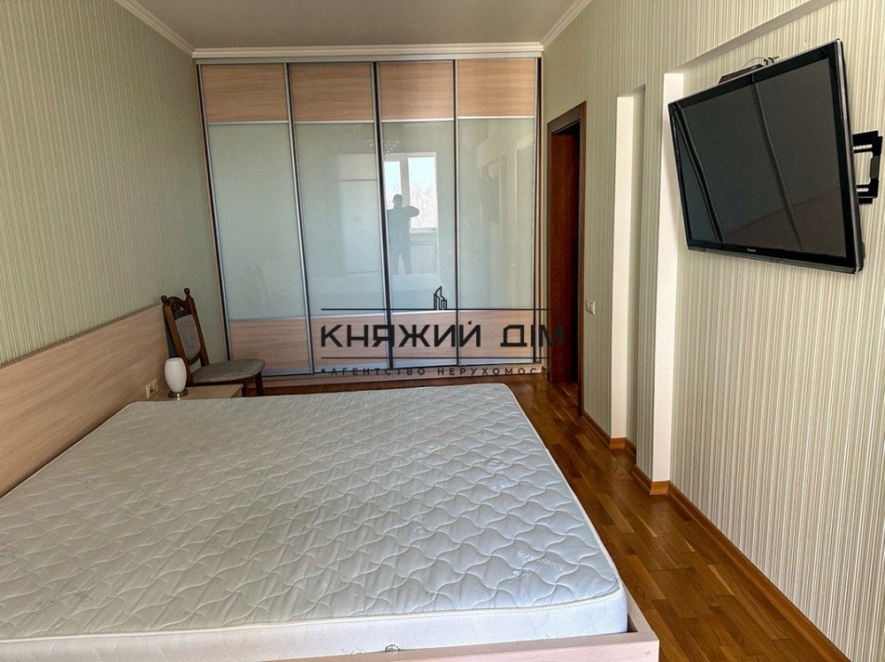 Без комісії Оренда 2 кім. розд. на Салютній м. Нивки Код № 1153471 Kiev - photo 1