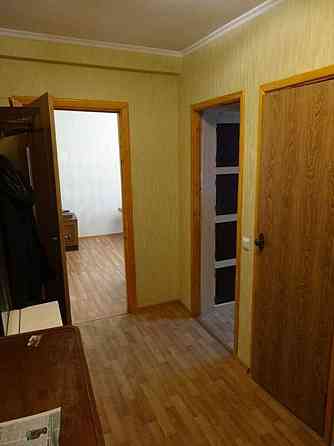 Оренда Квартира 2-кімнатна, 2/5 поверх на Миропольская ул., 27/16 Киев