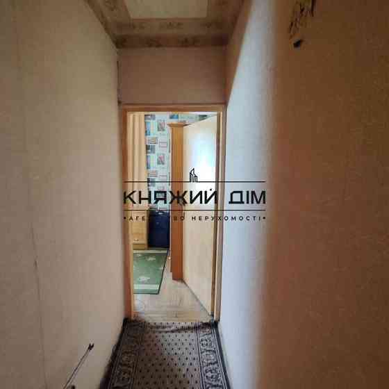 Продаж роздільної 2-х к.кв.ст.м. Печерська 2 хв. пішки. № 21144508 Kiev
