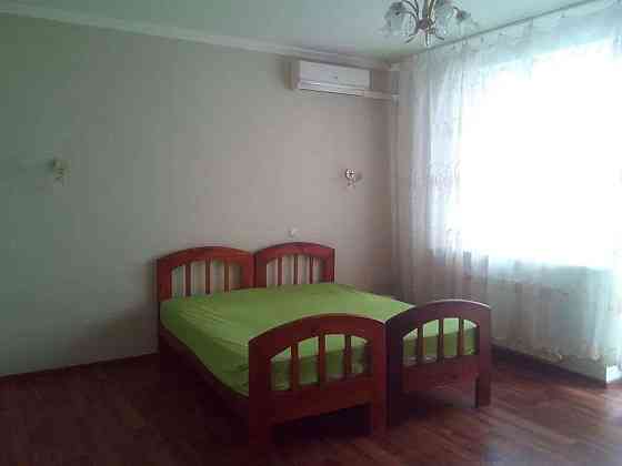 Оренда Квартира 1-кімнатна, 10/24 поверх на ул. Урловская Київ