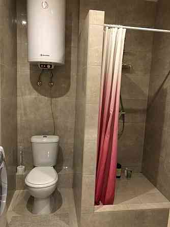 Оренда Квартира 1-кімнатна, 22/36 поверх на Харьковское шоссе, 19б Киев