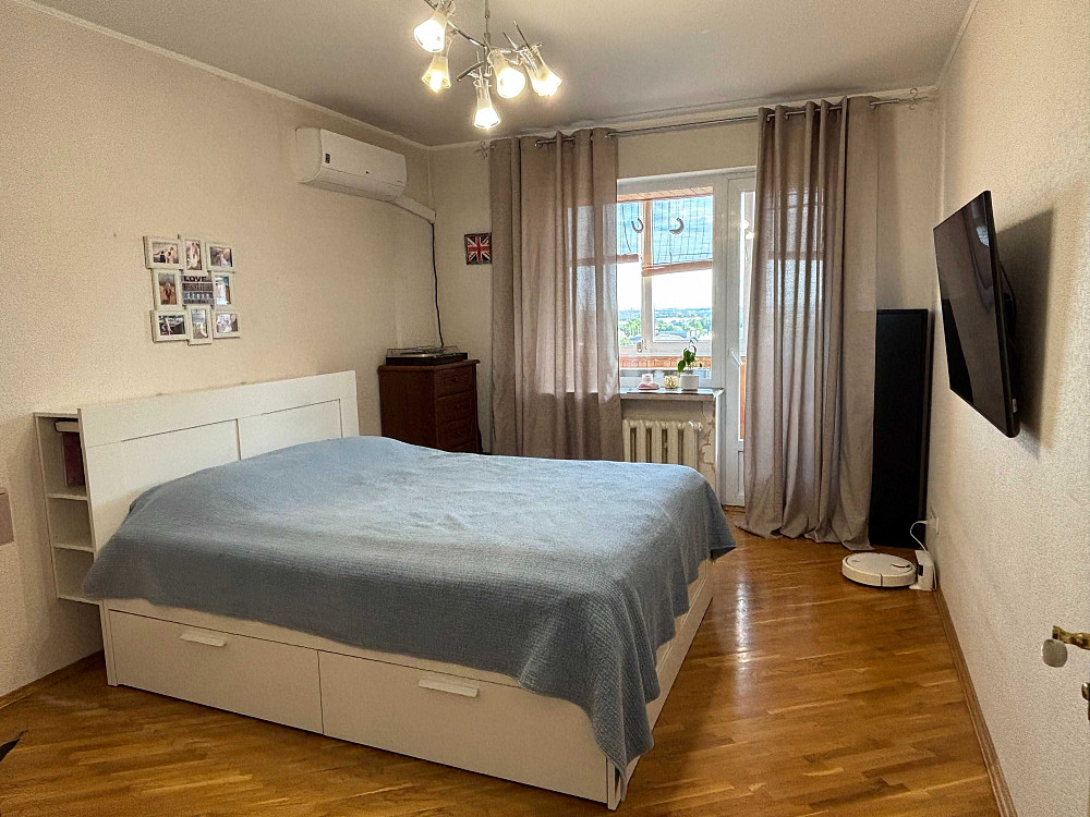 Продаж Квартира 2-кімнатна, 13/15 поверх на Смілянська вул., д. 10/31 Kiev - photo 1