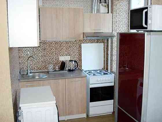 Оренда Квартира 1-кімнатна, 3/5 поверх на Набережно-Лугова, 3 Київ