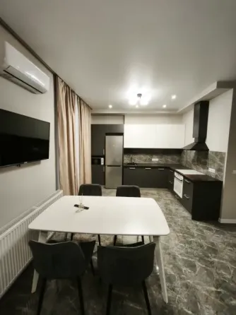 Продажа 1к Квартира 67 кв.м Слов'янська набережна 21А Ужгород