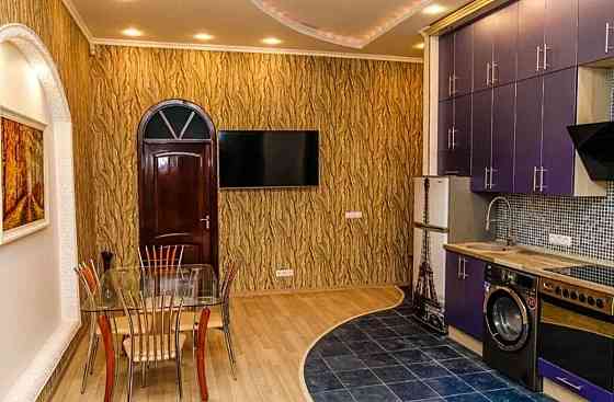 Оренда Квартира 2-кімнатна, 3/6 поверх на ул. Саксаганского Киев