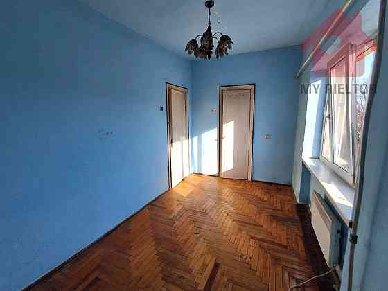 Продаж Квартира 2-кімнатна, 5/5 поверх на Свободи пр. Uzhhorod