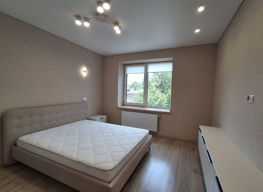 Продаж Квартира 3-кімнатна на Августина Волошина Івано-Франківськ - фото 2