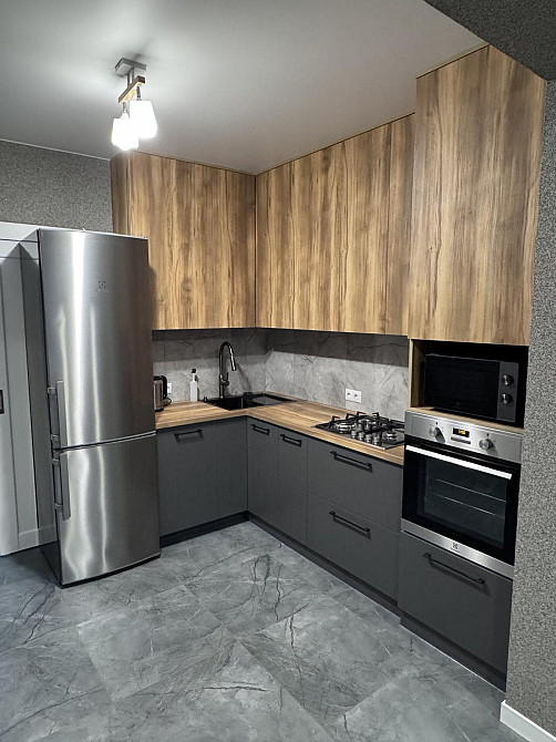 Оренда 2к Квартира 64 кв.м Соборна вул. Рівне - фото 8