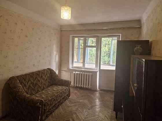 Продаж Квартира 1-кімнатна, 5/5 поверх на Тулузи, 18 Київ