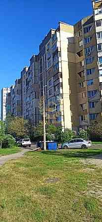 Продається 3-х кімнатна квартира в Деснянському районі,мік-он Троєщина Київ