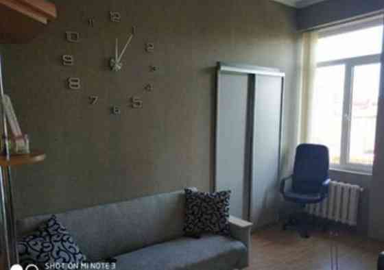 Продаж Квартира 3-кімнатна, 3/3 поверх на вул. Січових Стрільців Ивано-Франковск