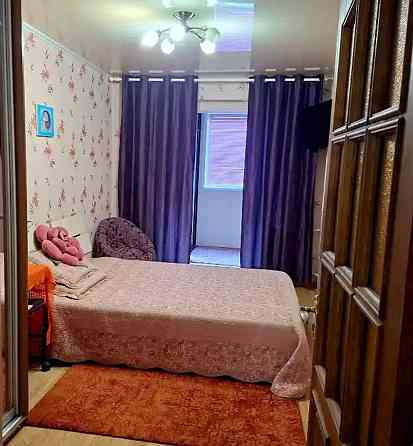 Продаж Квартира 4-кімнатна, 1/9 поверх на Березинская ул., 35 Dnipro