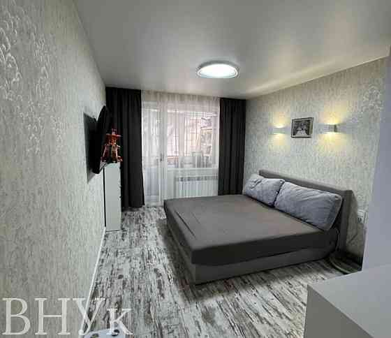 Продаж Квартира 3-кімнатна, 1/9 поверх на Заньковецької, 25 Uzhhorod