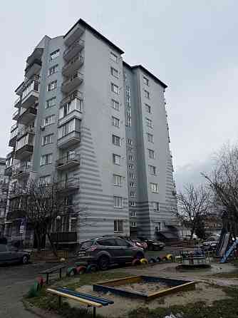 Продаж Квартира 3-кімнатна, 3/10 поверх на вул. Чорноти Курінного Ивано-Франковск