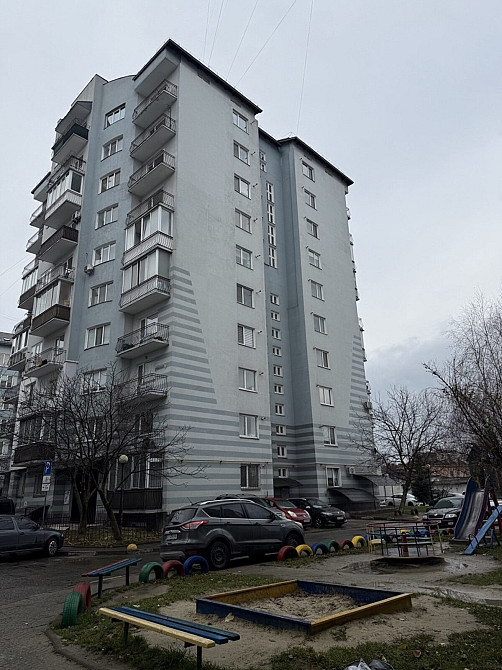 Продаж Квартира 3-кімнатна, 3/10 поверх на вул. Чорноти Курінного Ивано-Франковск - изображение 1