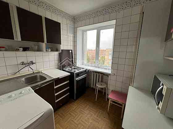 Продаж Квартира 3-кімнатна, 9/9 поверх на вул. Велика Панасівська Kharkiv