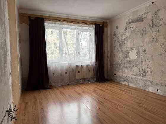 Продаж Квартира 3-кімнатна, 2/9 поверх на Героїв Дніпра вул., д. 32Б Kiev